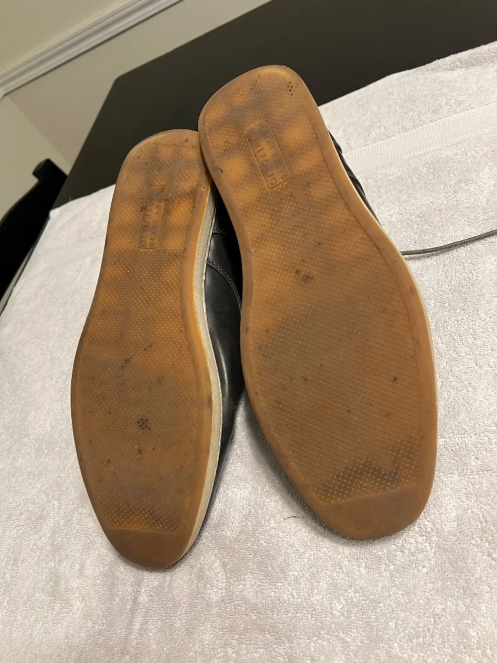 Perry Ellis perry ellis